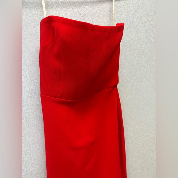 Callan Stretch Crepe Strapless Dress - Picture 12 of 12